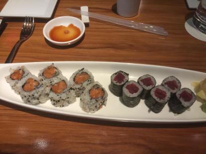 Salmon roll $12 at Morimoto excellent #food tuna roll $11 MGM Grand