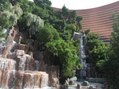 OpenNote: The waterfall at Wynn