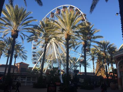 Ferris Wheel at Irvine Spectrum
