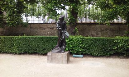 Rodin Museum with multiple outdoor sculptures
