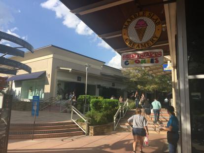 Marble Slab Creamery ice cream with unlimited mix ins $7 #food at the Shops at La Cantera