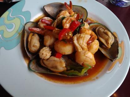 Neramitra seafood shrimp scallop mussel. Sweet sauce. Another good Thai dish.#food